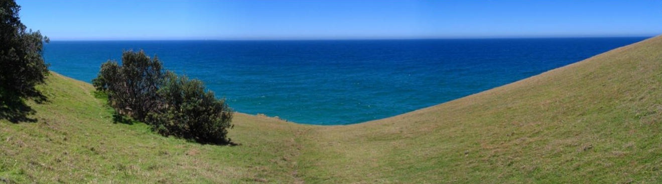 whites-beach-3