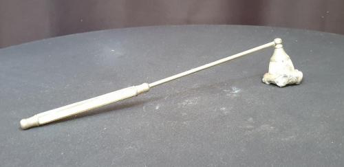 candle snuffer1